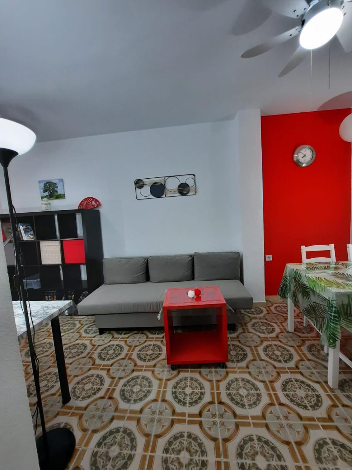 Habitaciones En Mi Piso Del Centro De Huelva Bagian luar foto