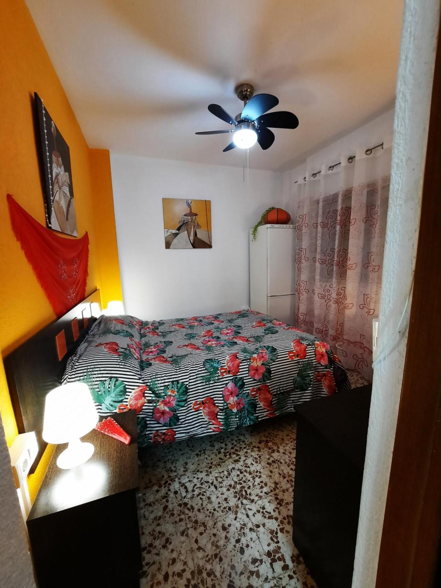 Habitaciones En Mi Piso Del Centro De Huelva Bagian luar foto